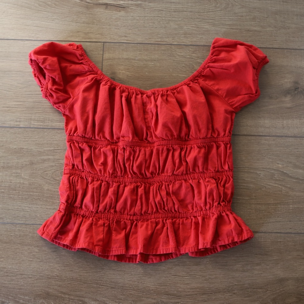 Madison Mathews Red Ruffled Short Sleeve Top - Picture 6 of 6